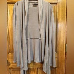 Women’s size extra-large, June K long sleeve, lightweight sweater, /wrap